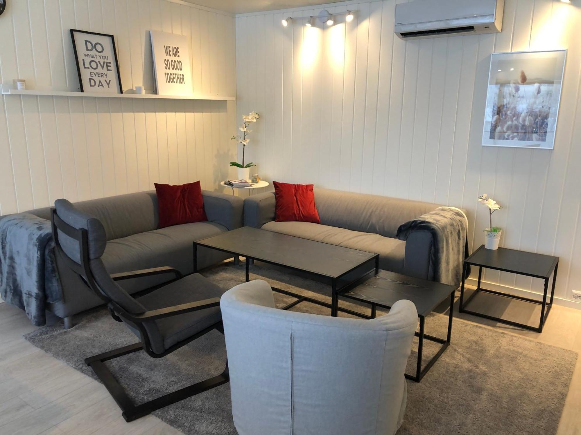 Spacious House In Tromso, Perfect For Groups Of Families, Tourists Or Workers Екстер'єр фото